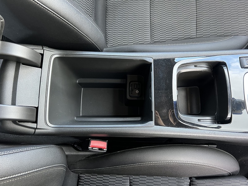 Vauxhall Insignia i Turbo Tech Line Nav - U11356