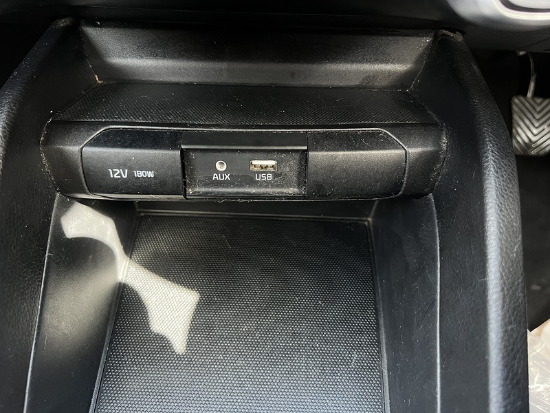 Kia Stonic CRDi 2 - U11357