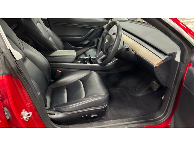 Tesla Model 3 Long Range - U11360