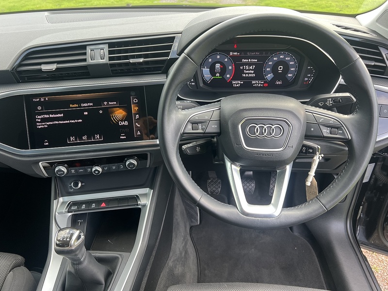 Audi Q3 TDI Sport - U11361