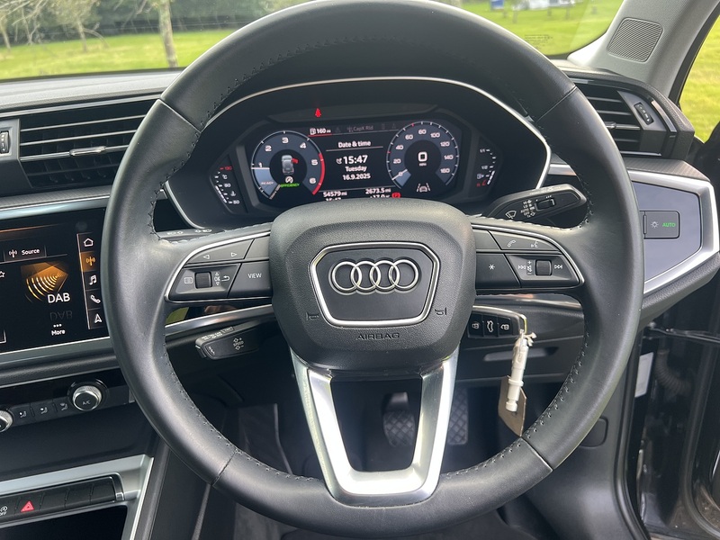Audi Q3 TDI Sport - U11361