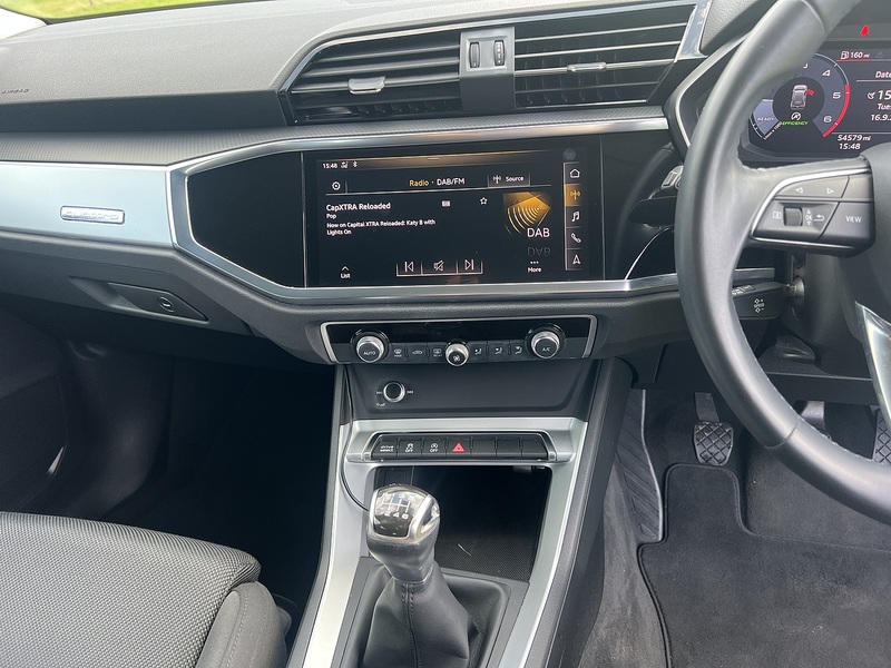 Audi Q3 TDI Sport - U11361