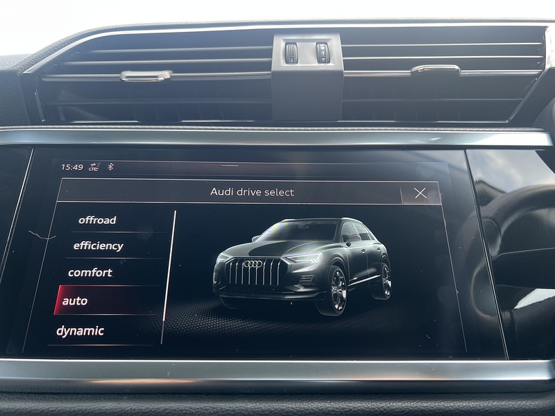 Audi Q3 TDI Sport - U11361