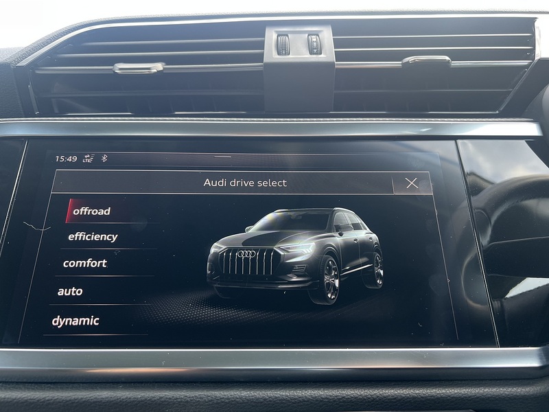 Audi Q3 TDI Sport - U11361