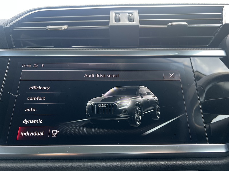 Audi Q3 TDI Sport - U11361