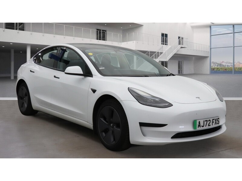 Tesla Model 3  - U11370