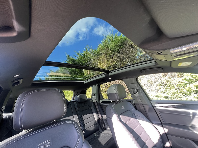 Volkswagen Touareg TSI V6 Black Edition - U11374