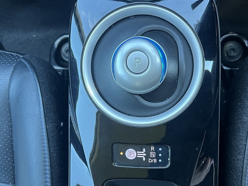 Nissan Leaf Tekna - U11376