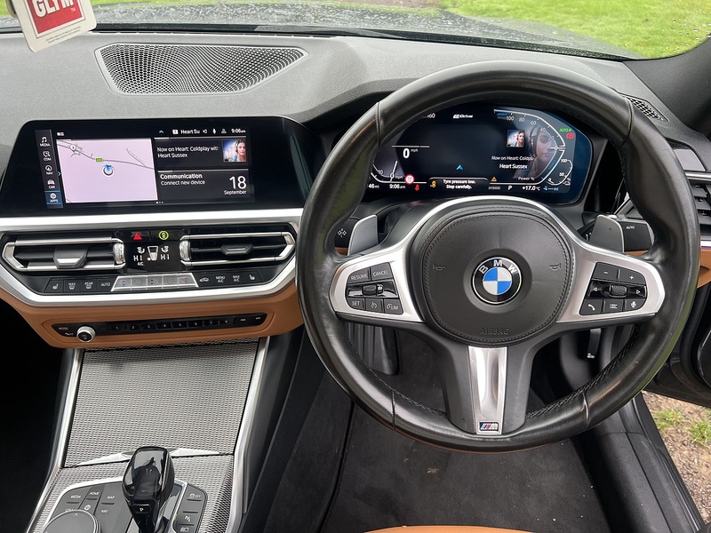 BMW 3 Series 330e M Sport - U11383