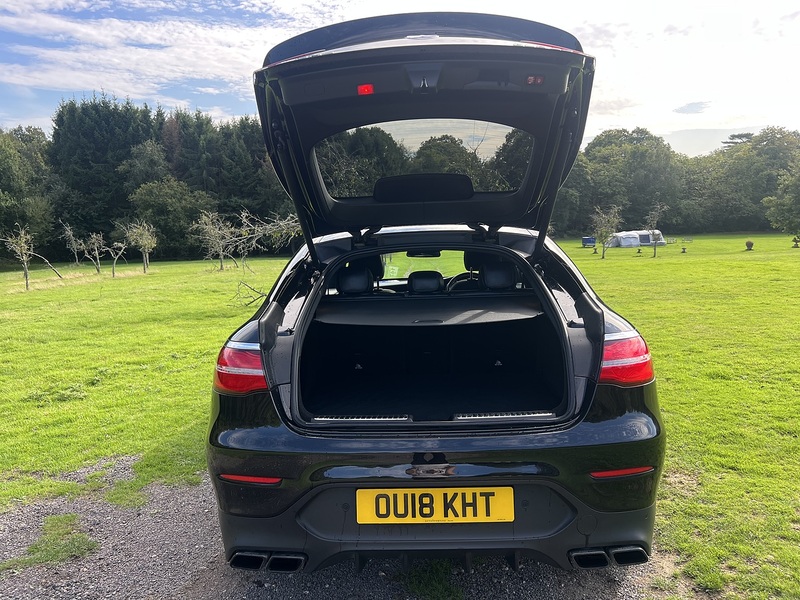 Mercedes-Benz GLC GLC63 V8 BiTurbo AMG - U11388