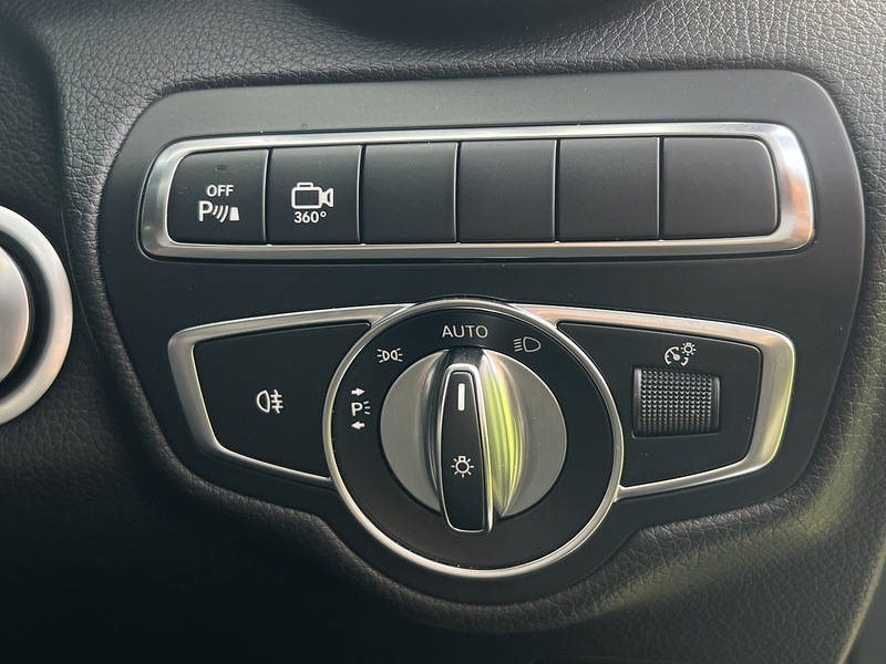 Mercedes-Benz GLC GLC63 V8 BiTurbo AMG - U11388