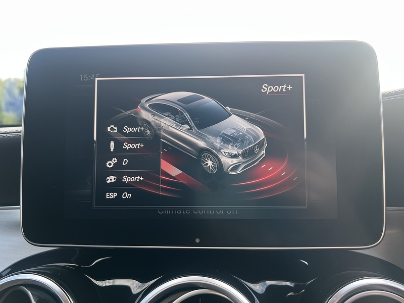 Mercedes-Benz GLC GLC63 V8 BiTurbo AMG - U11388
