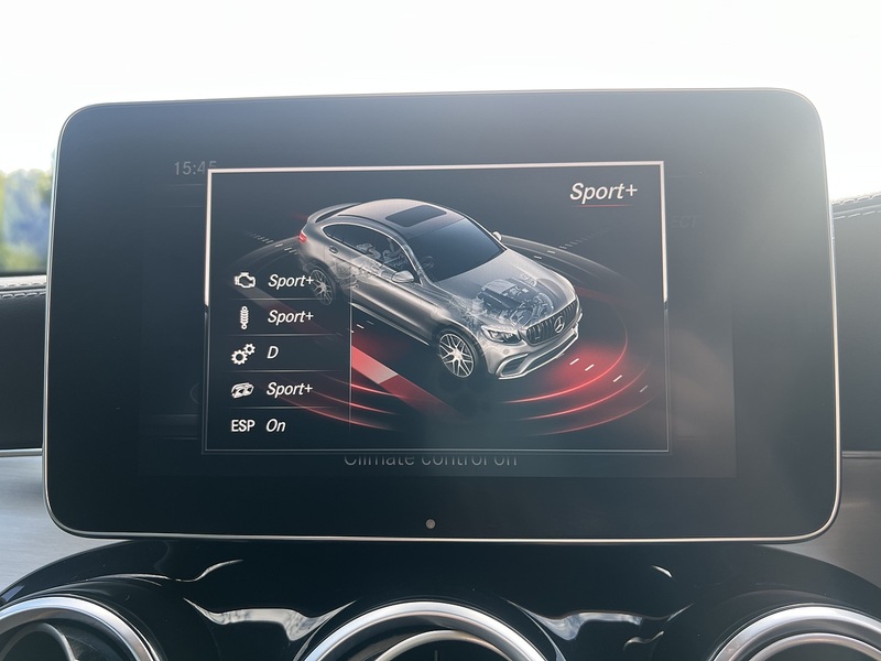 Mercedes-Benz GLC GLC63 V8 BiTurbo AMG - U11388