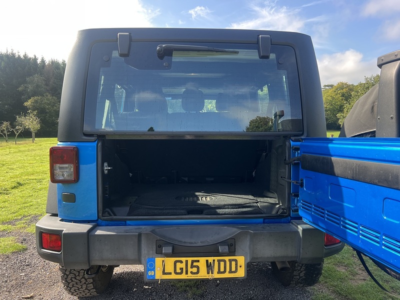 Jeep Wrangler  - U11389