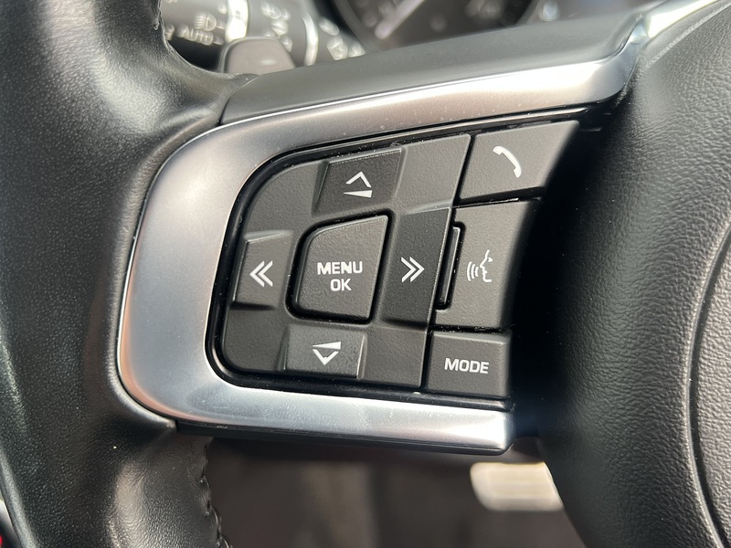 Jaguar E-PACE P250 R-Dynamic SE - U11393