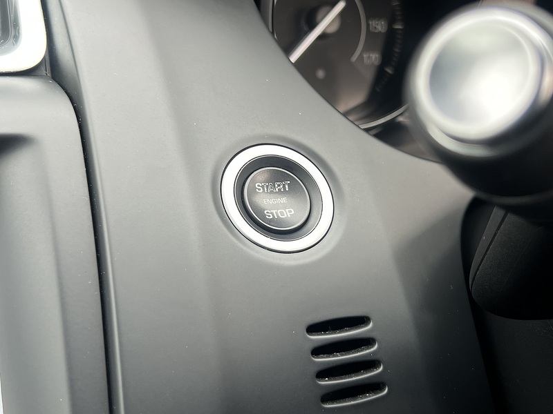 Jaguar E-PACE P250 R-Dynamic SE - U11393