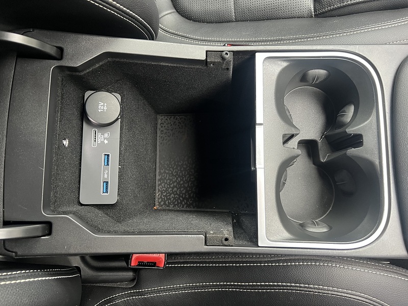 Jaguar E-PACE P250 R-Dynamic SE - U11393