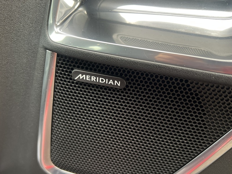 Jaguar E-PACE P250 R-Dynamic SE - U11393