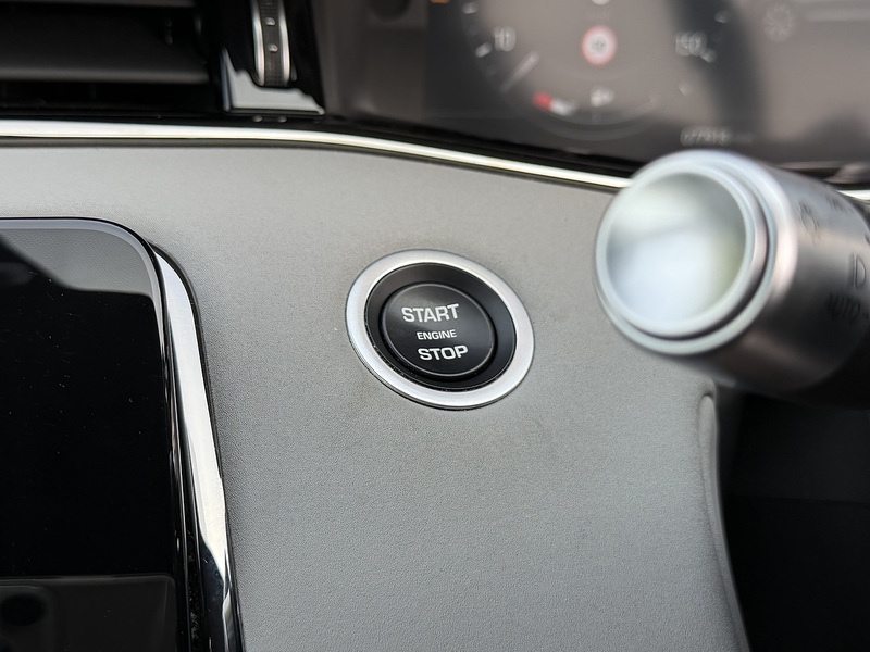 Land Rover Range Rover Evoque D180 First Edition - U11394