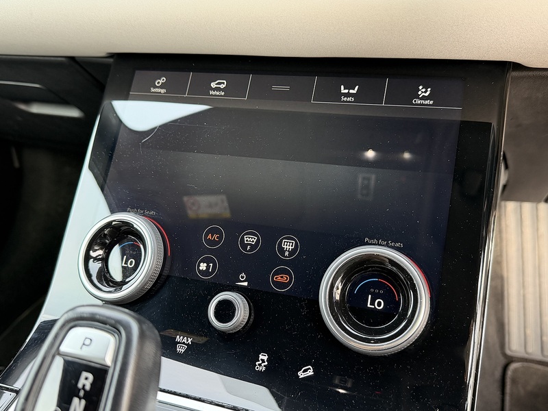 Land Rover Range Rover Evoque D180 First Edition - U11394