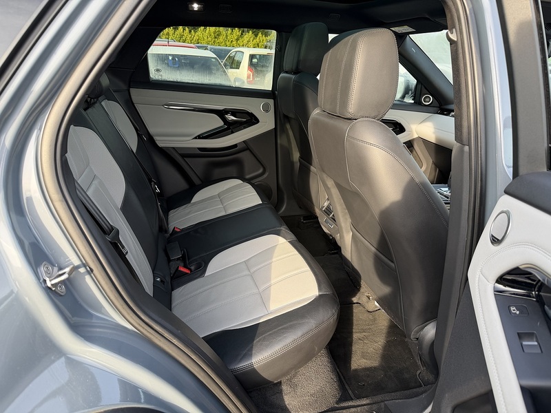 Land Rover Range Rover Evoque D180 First Edition - U11394