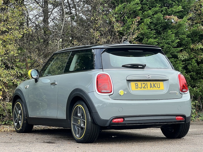 MINI Electric Hatch Cooper SE Level 1 - U11398