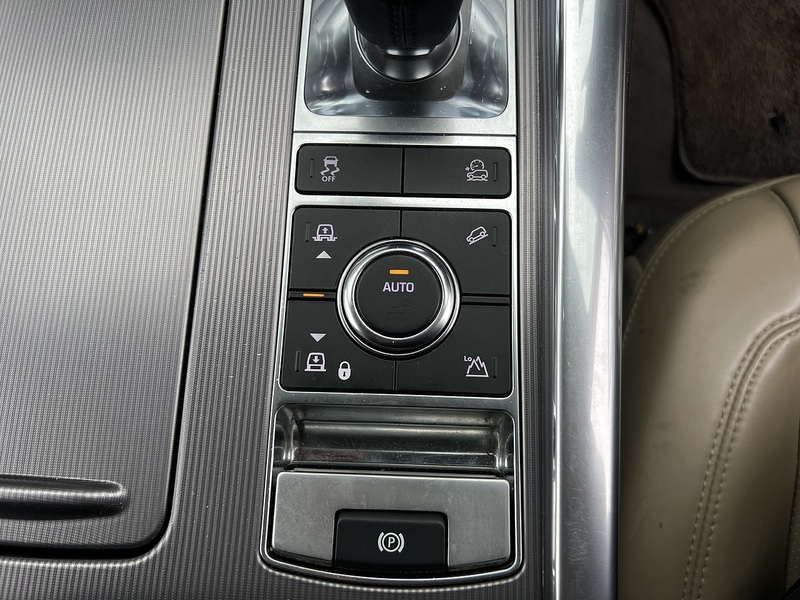 Land Rover Range Rover Sport SD V6 HSE - U11404