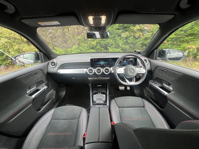 Mercedes-Benz EQB EQB 350 AMG Line - U11405