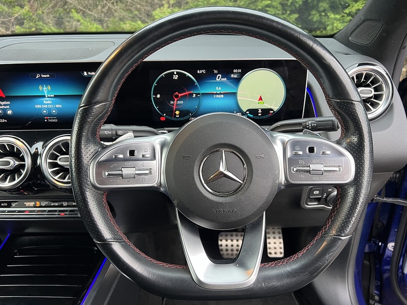 Mercedes-Benz GLB GLB200d AMG Line - U11406