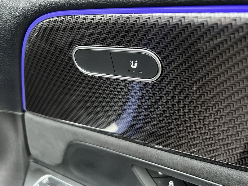 Mercedes-Benz GLB GLB200d AMG Line - U11406