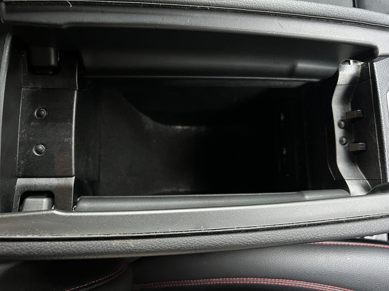 Mercedes-Benz GLB GLB200d AMG Line - U11406