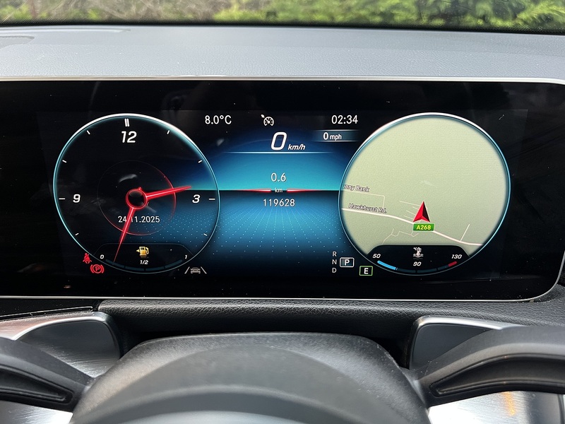 Mercedes-Benz GLB GLB200d AMG Line - U11406