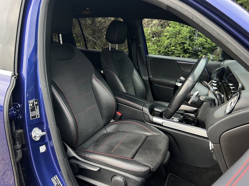 Mercedes-Benz GLB GLB200d AMG Line - U11406