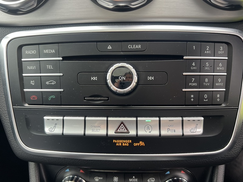 Mercedes-Benz GLA GLA200 AMG Line Edition - U11408