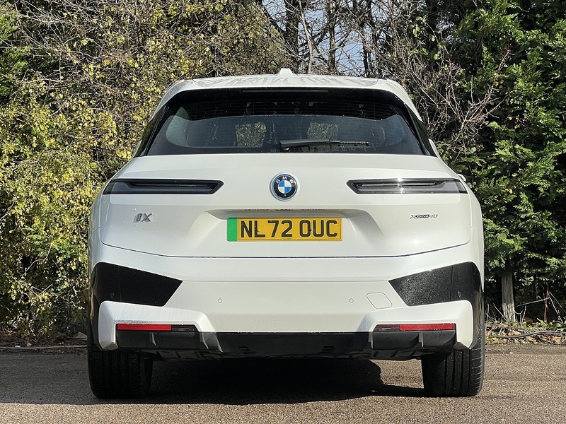 BMW iX 40 M Sport - U11409