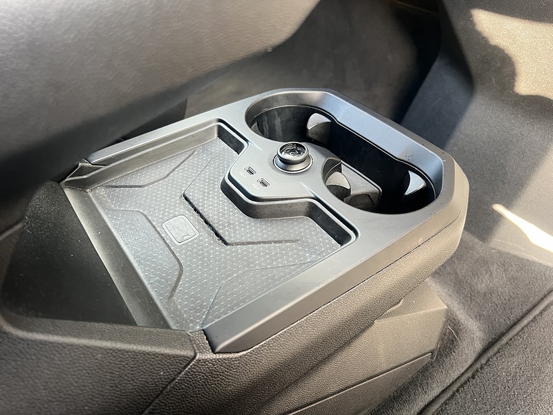 BMW iX 40 M Sport - U11409