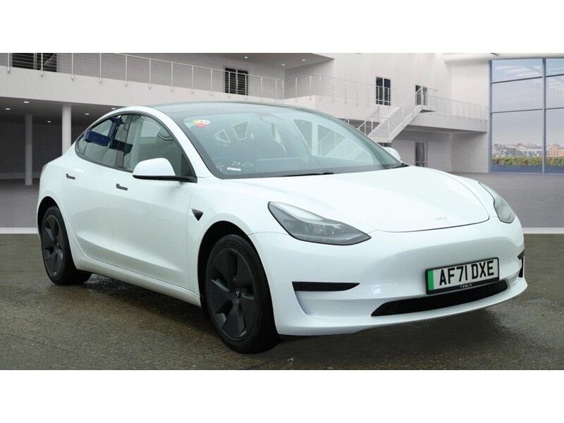 Tesla Model 3 Standard Range Plus - U11410