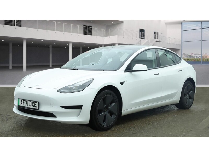 Tesla Model 3 Standard Range Plus - U11410