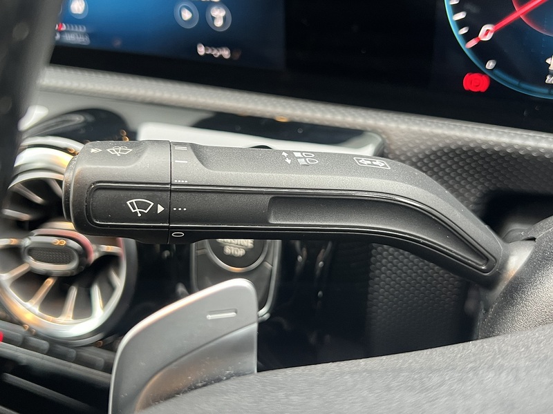 Mercedes-Benz CLA CLA250e AMG Line - U11411