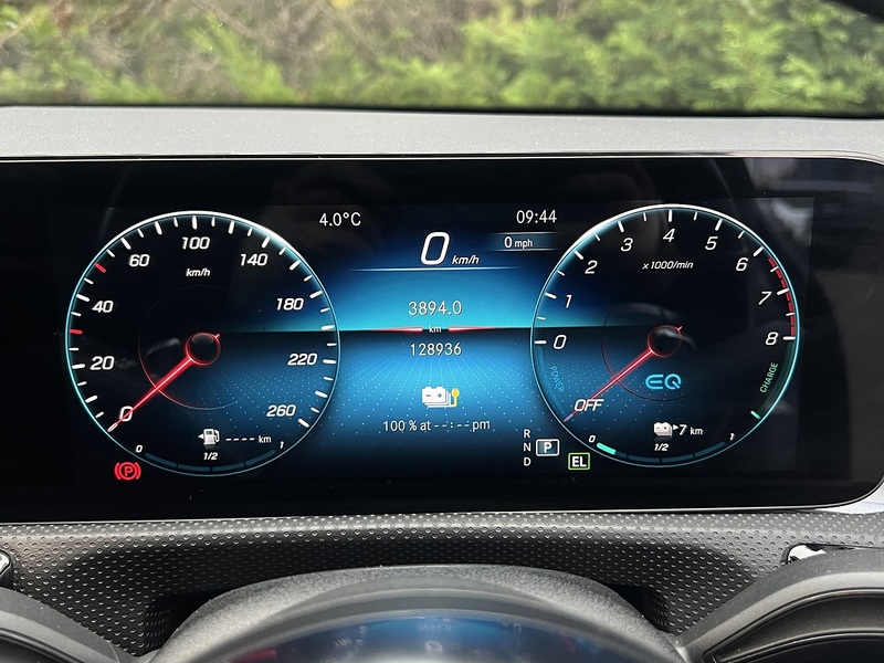 Mercedes-Benz CLA CLA250e AMG Line - U11411