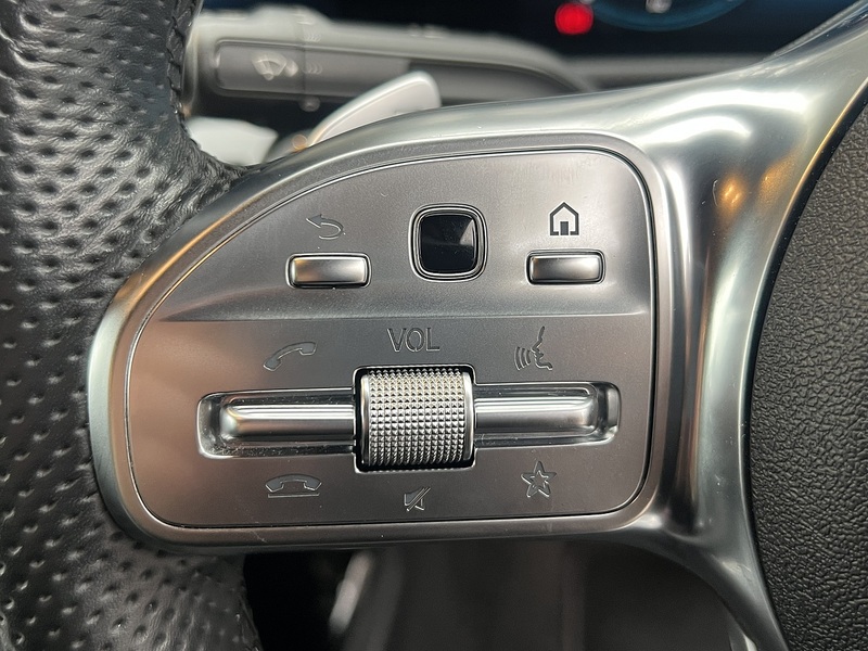 Mercedes-Benz CLA CLA250e AMG Line - U11411