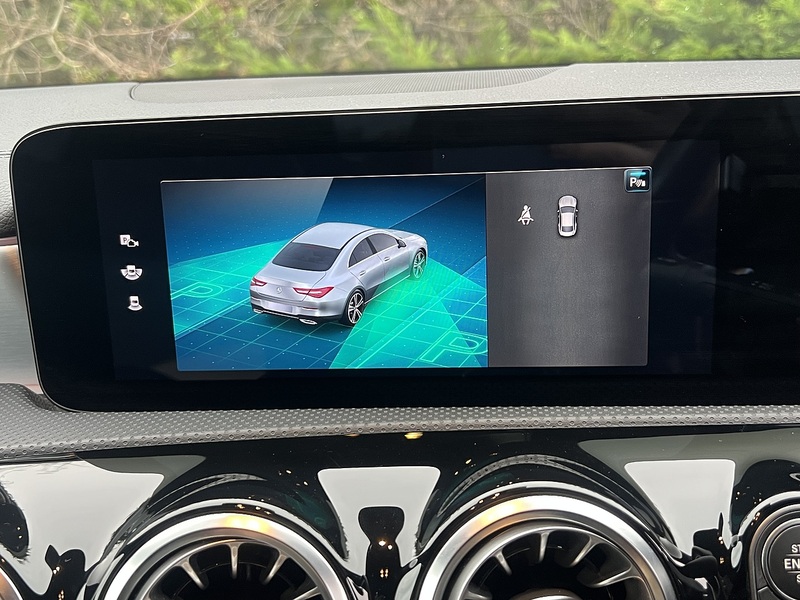 Mercedes-Benz CLA CLA250e AMG Line - U11411