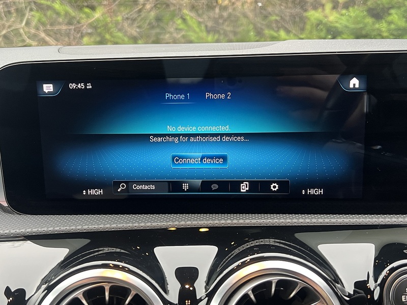 Mercedes-Benz CLA CLA250e AMG Line - U11411