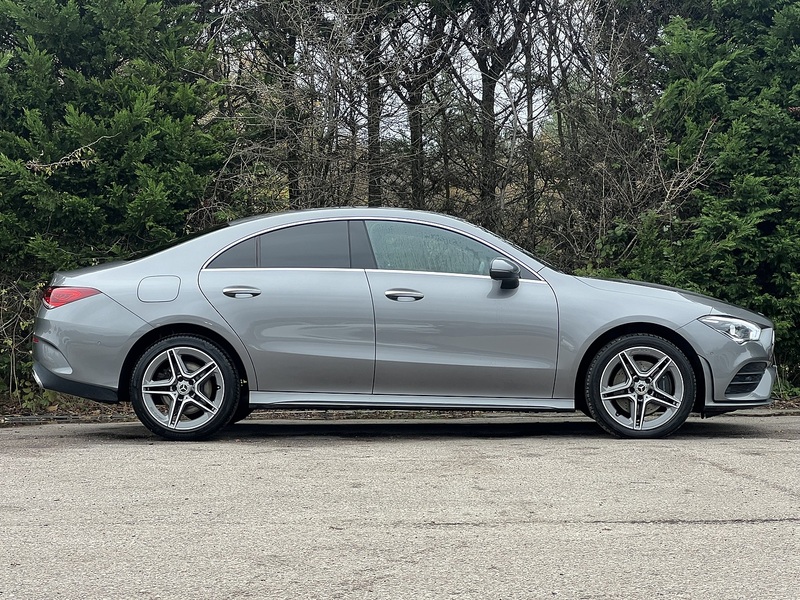 Mercedes-Benz CLA CLA250e AMG Line - U11411