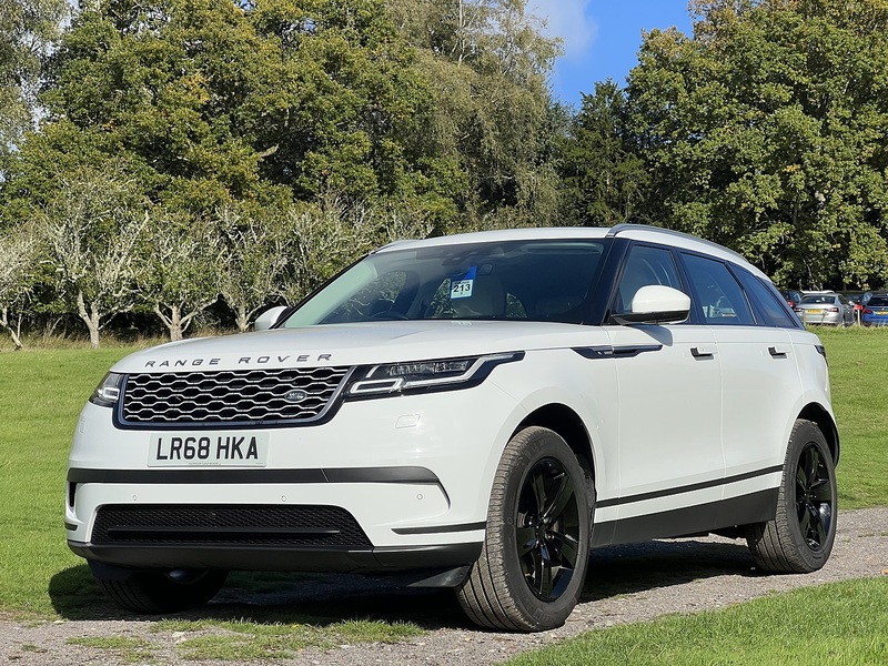 Land Rover Range Rover Velar D180 S - U11413
