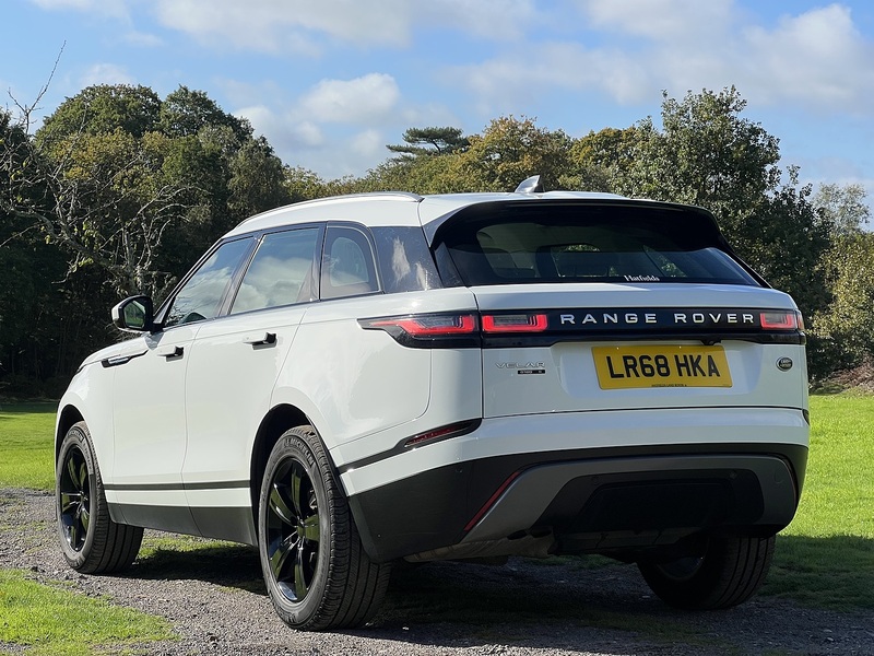 Land Rover Range Rover Velar D180 S - U11413