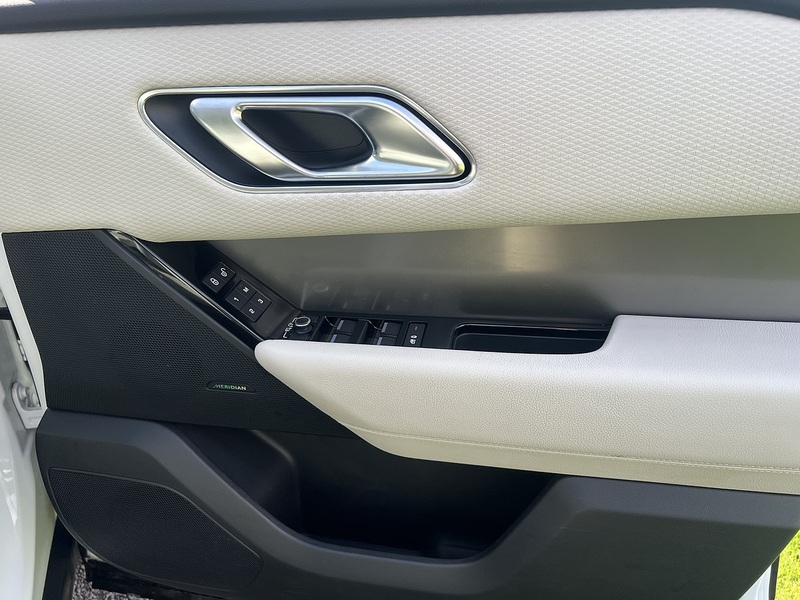 Land Rover Range Rover Velar D180 S - U11413