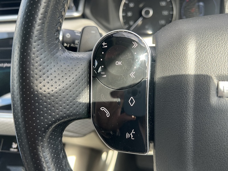 Land Rover Range Rover Velar D180 S - U11413