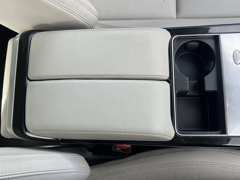 Land Rover Range Rover Velar D180 S - U11413