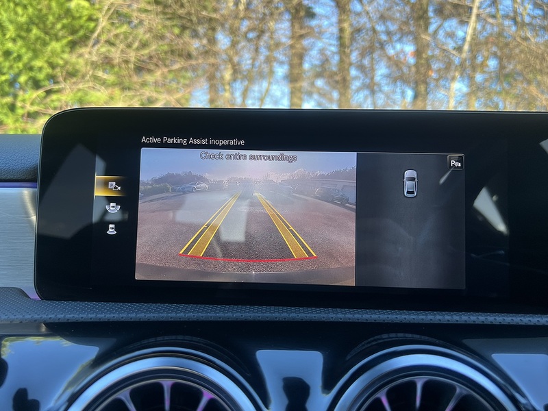 Mercedes-Benz A Class A250e AMG Line - U11414